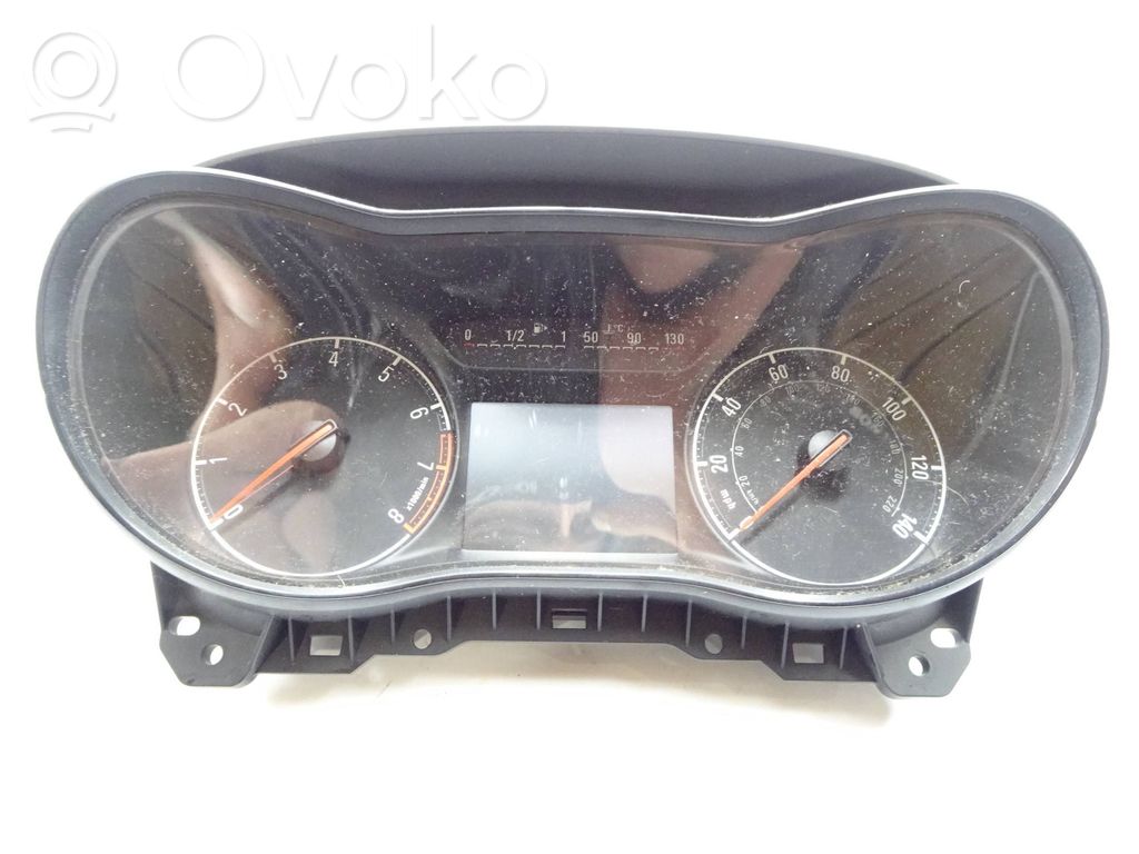 Opel Corsa E Speedometer (instrument cluster) 