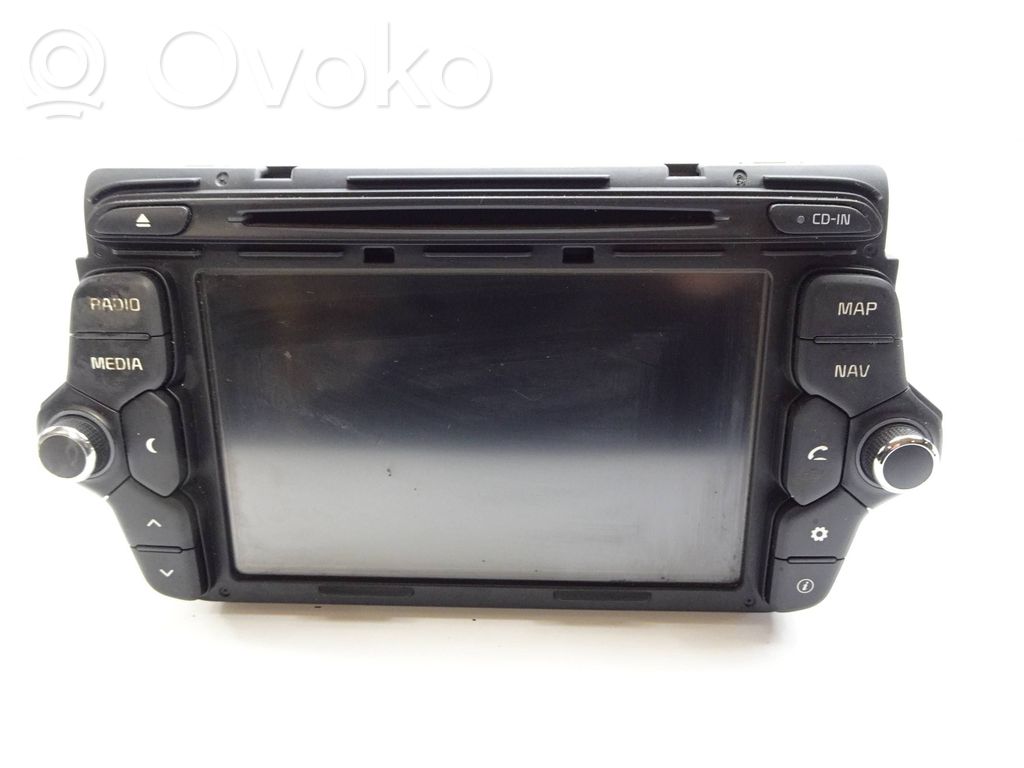 KIA Pro Cee'd II Panel / Radioodtwarzacz CD/DVD/GPS 