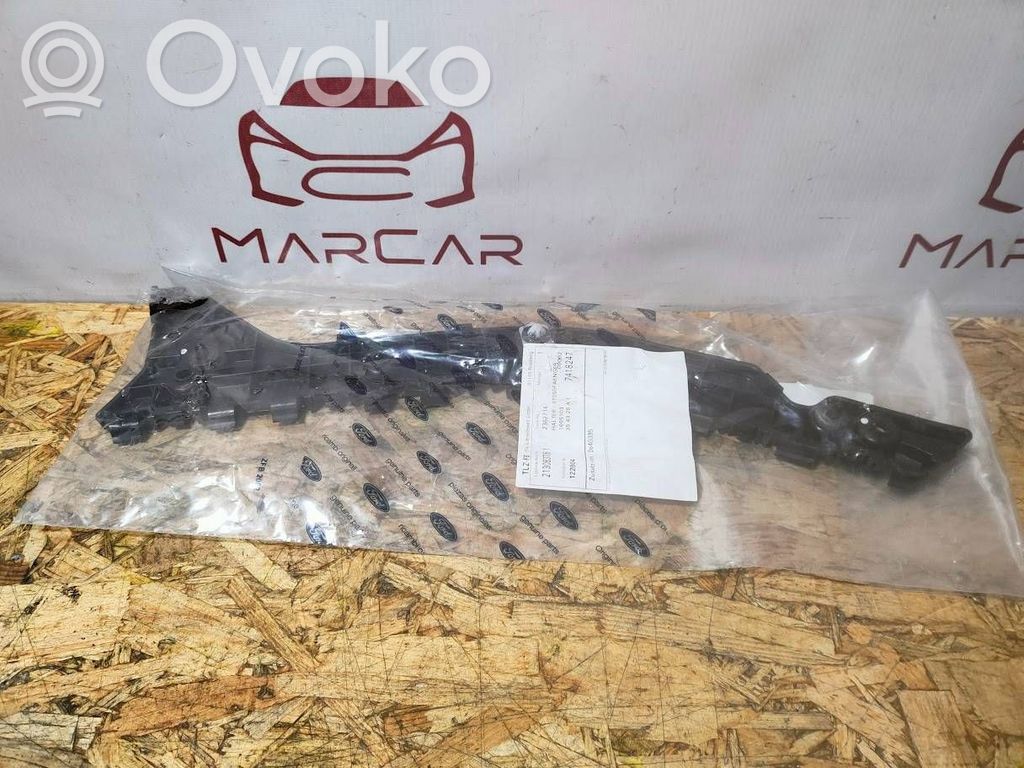 Ford Focus Rear bumper mounting bracket 
