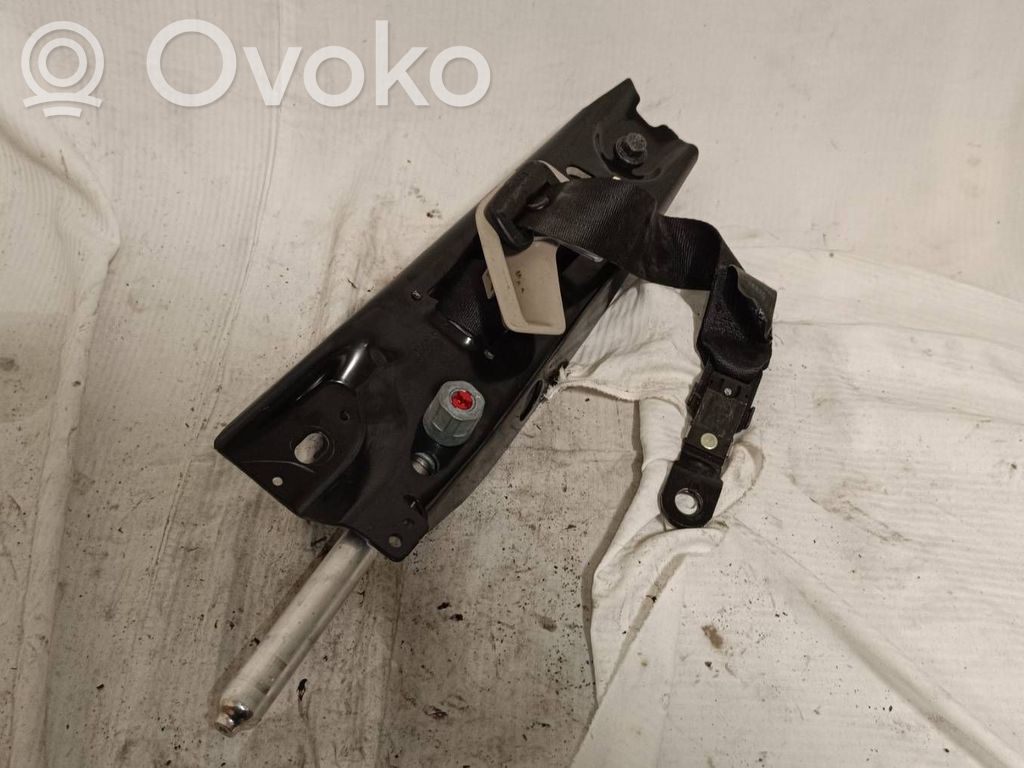 Volvo V70 Etuistuimen turvavyö 