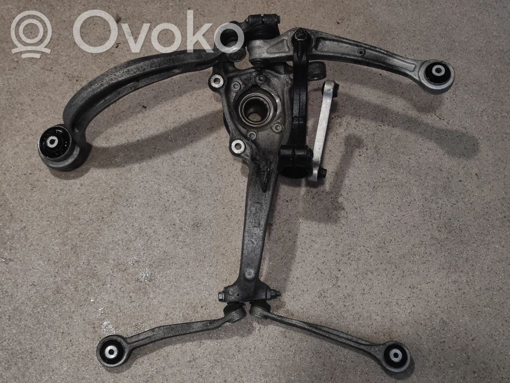 Audi RS7 C7 Achsschenkel vorne 