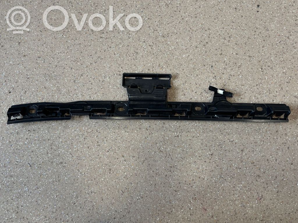 BMW 4 G22 G23 G24 G26 Ślizg listwy progowej 