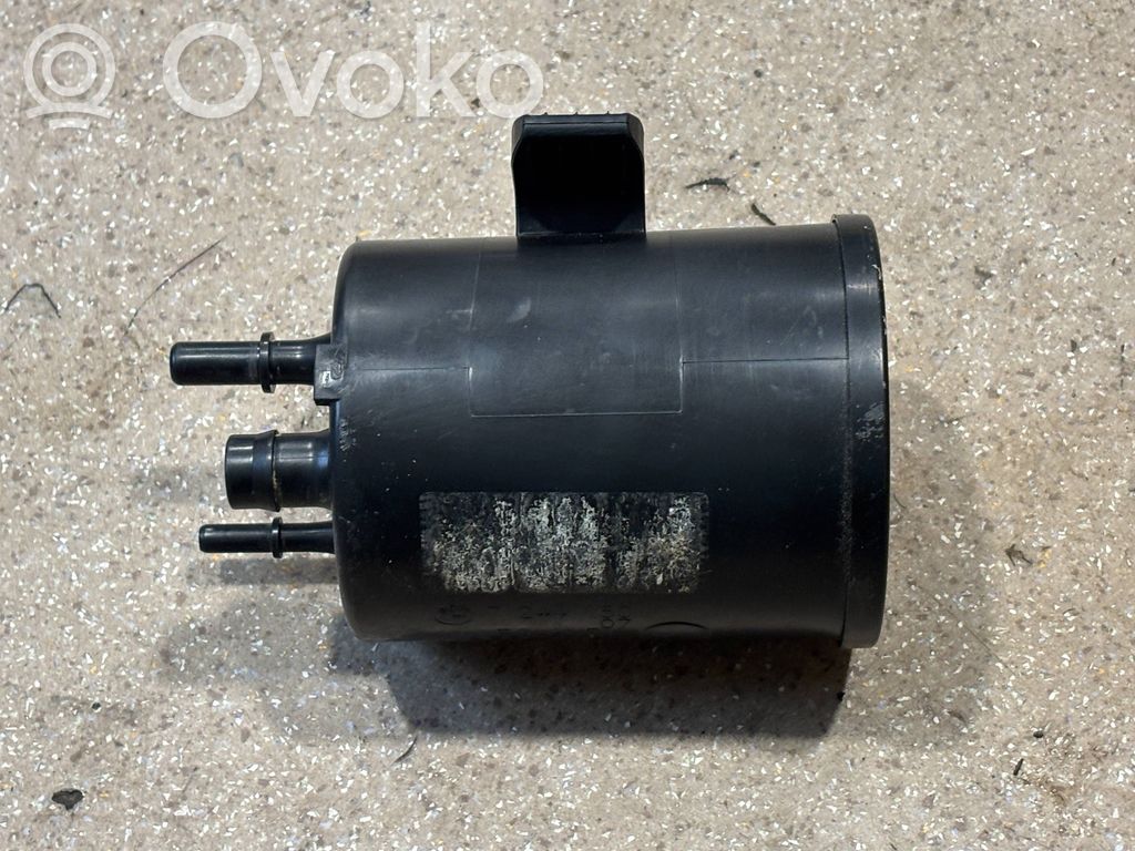 BMW M4 F82 F83 Serbatoio a carbone attivo per il recupero vapori carburante 