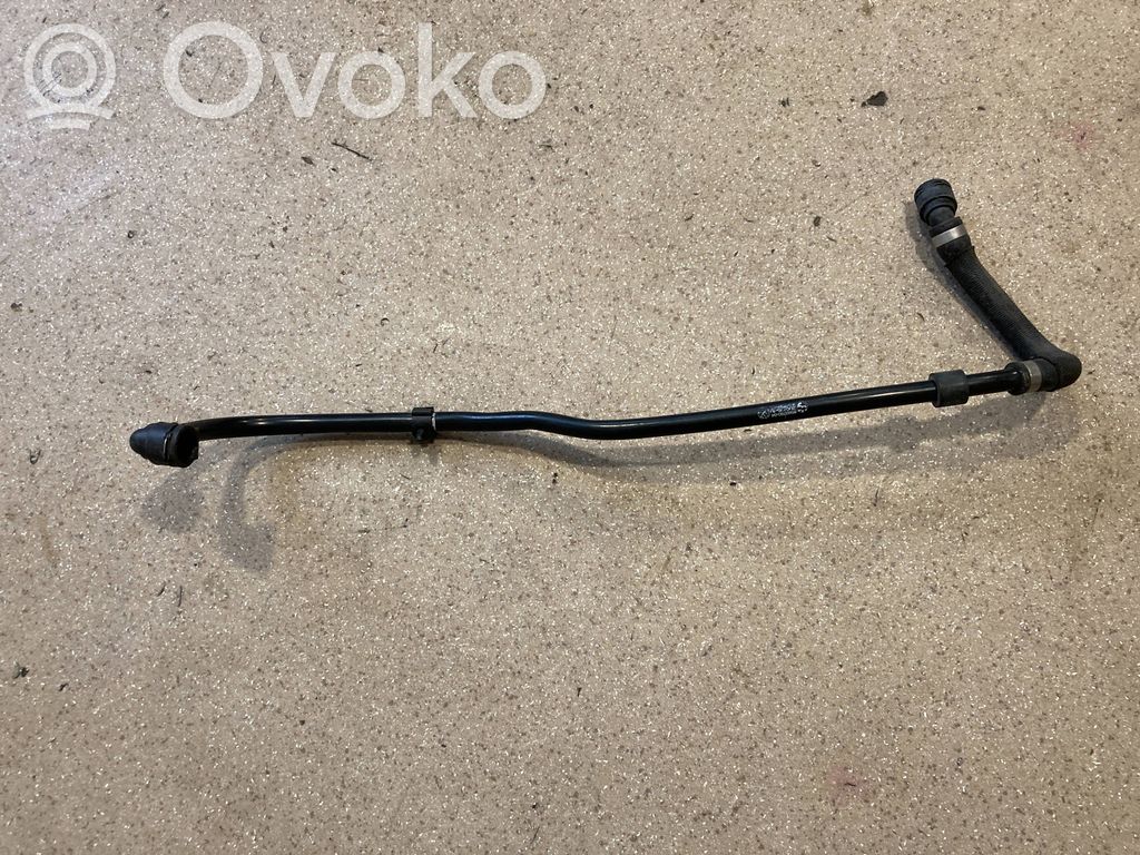 BMW 3 G20 G21 Engine coolant pipe/hose 