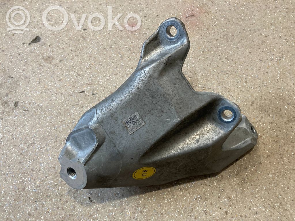 Audi e-tron Engine mounting bracket 