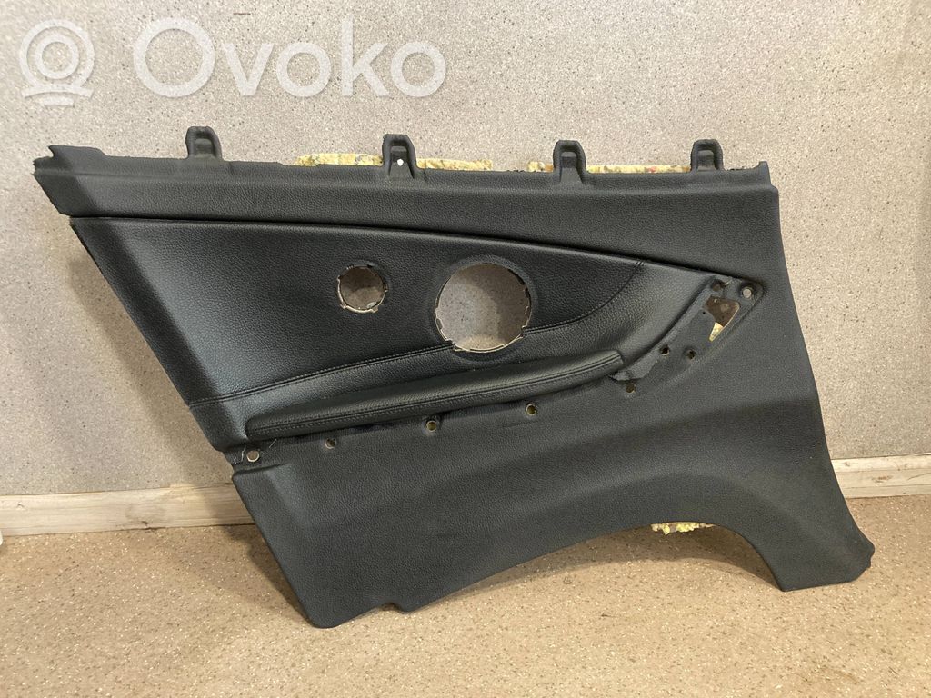 BMW M4 F82 F83 Boczek / Tapicerka drzwi tylnych 