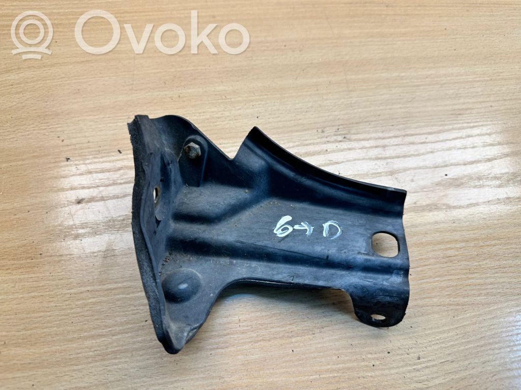 Volkswagen Golf Plus Other engine bay part 