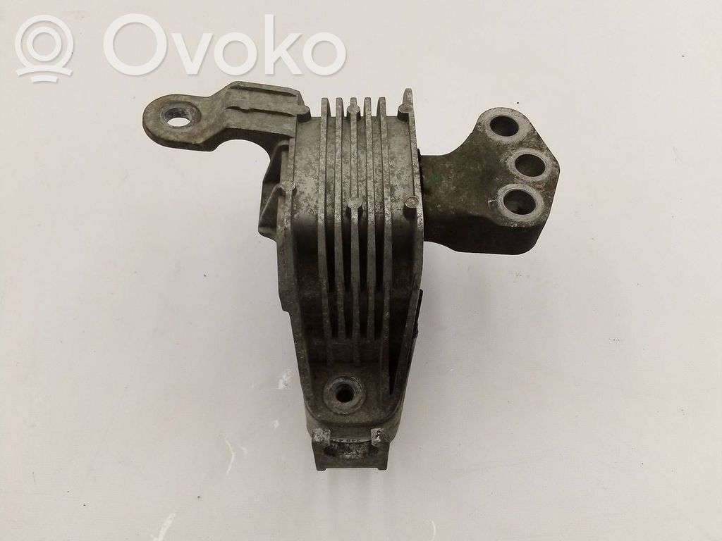 Opel Astra J Engine mount bracket 