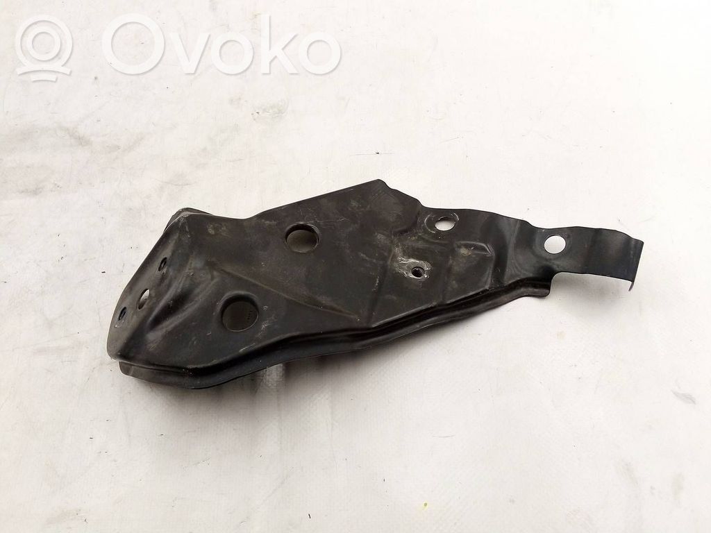Cupra Formentor Headlight/headlamp mounting bracket 