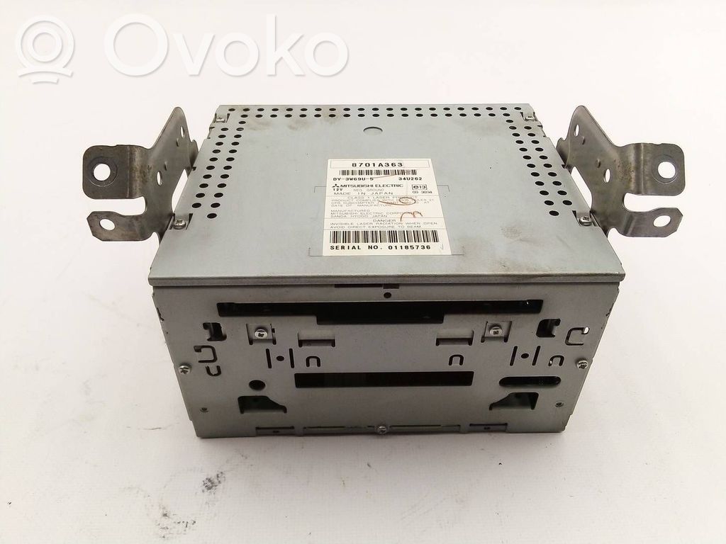 Mitsubishi Lancer VIII Radio/CD/DVD/GPS head unit 