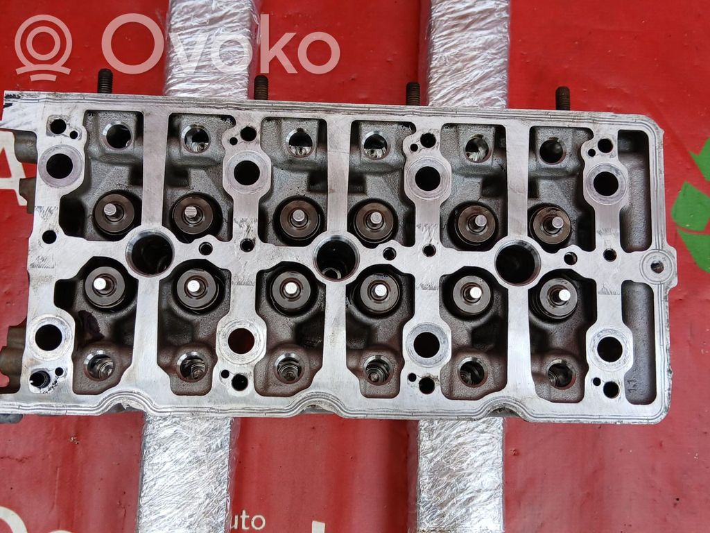 Engine head   059353GE