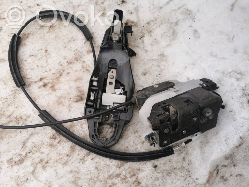 Opel Combo E Aizmugurē slēdzene 