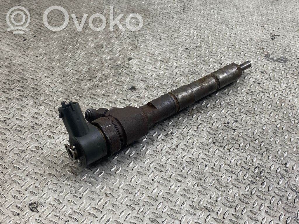 Opel Corsa D Inyector de combustible 