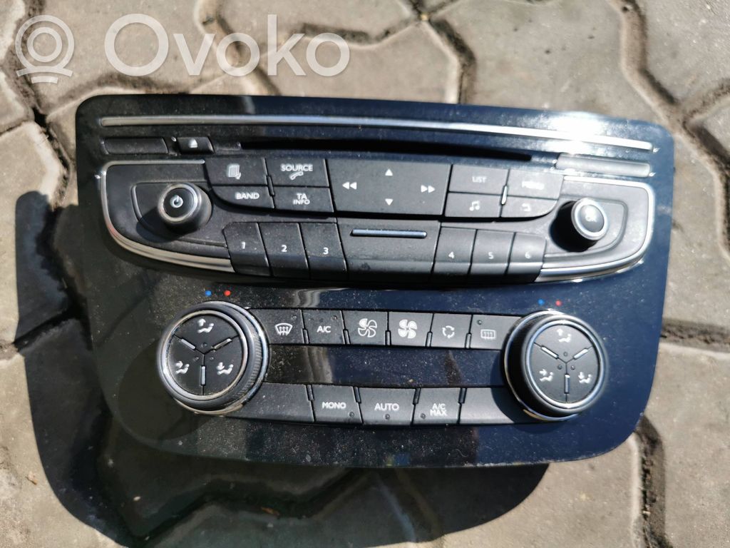 Peugeot 508 Climate control unit 