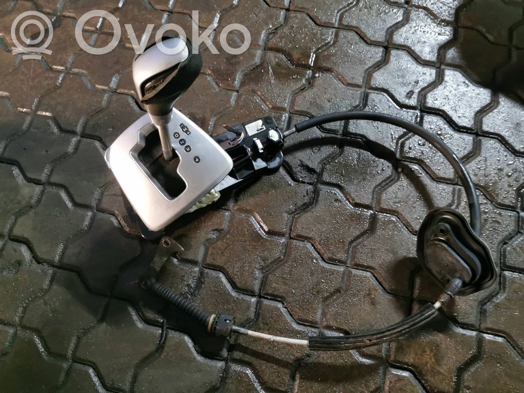 Renault Laguna III Vaihteenvalitsimen verhoilu 