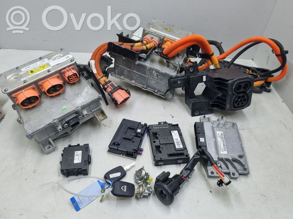 Dacia Spring Engine ECU kit and lock set 
