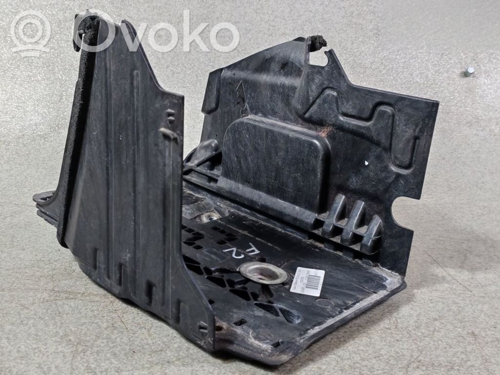 Land Rover Freelander 2 - LR2 Akumuliatoriaus dėžė 