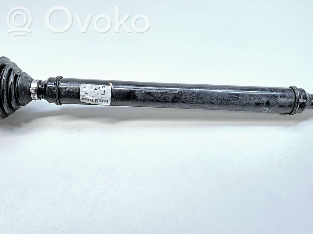 Volkswagen PASSAT B7 Etuvetoakseli 