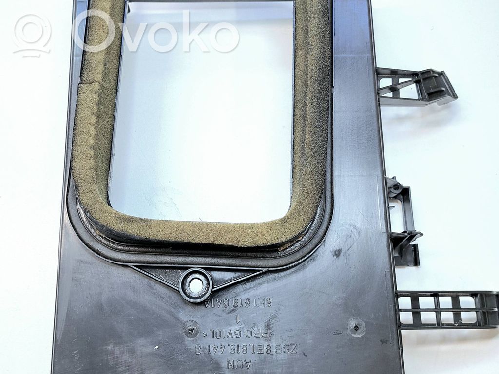 Audi A4 S4 B7 8E 8H Einzelteil Verkleidung Innenraumfilter 