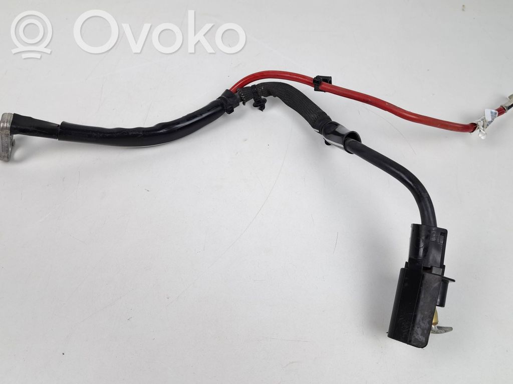 Plus / Klema / Przewód akumulatora   5Q0971228L