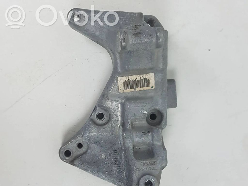 Volvo XC60 Other engine part 