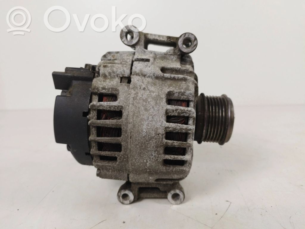 Volkswagen Golf VII Ģenerators 