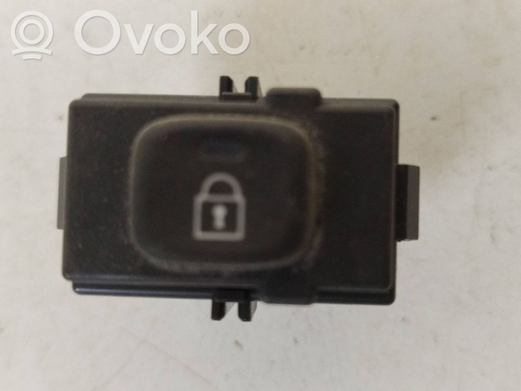 Volvo S60 Central locking switch button 