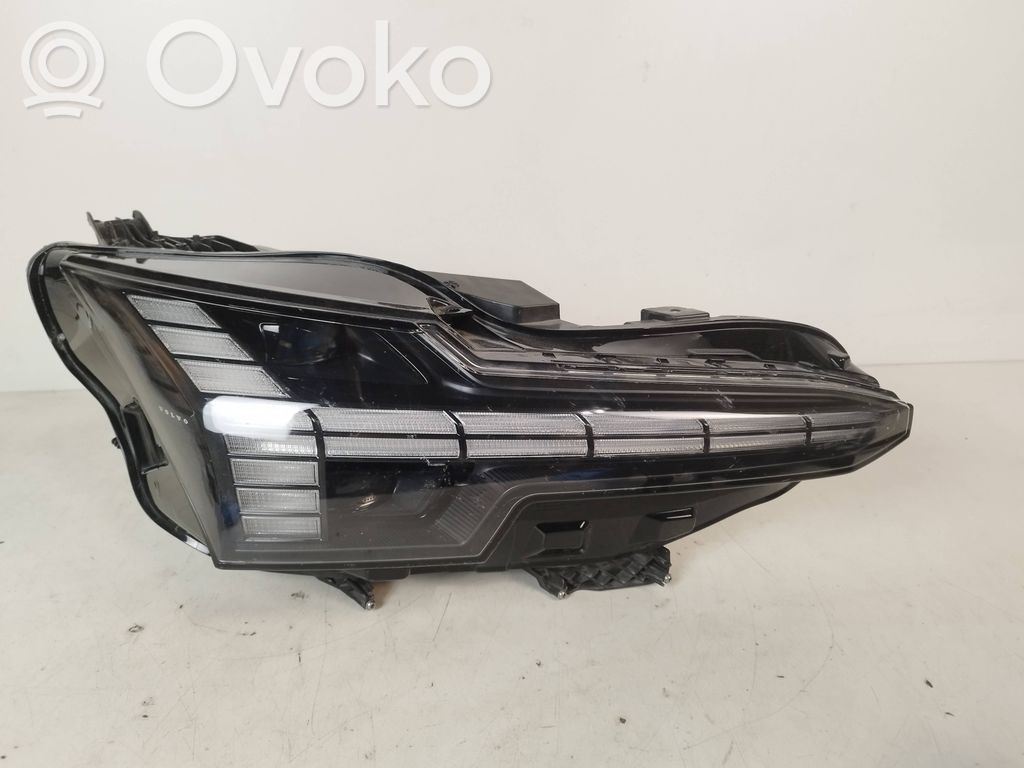 Volvo EX30 Lampa przednia 