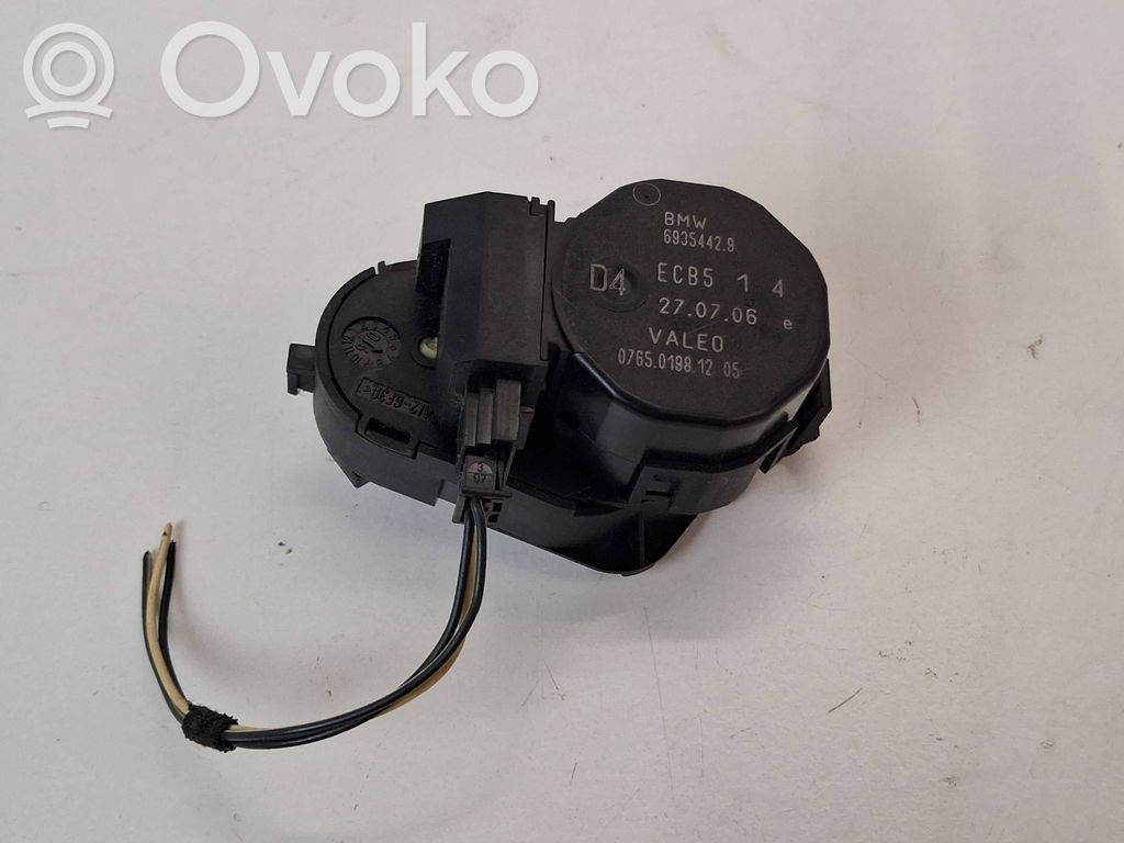 Land Rover Range Rover L322 Oro sklendės varikliukas 