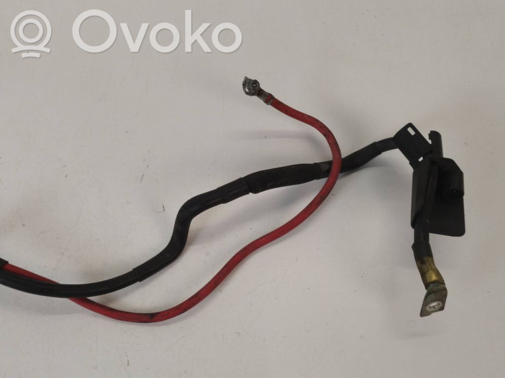 Volkswagen PASSAT CC Plus / Klema / Przewód akumulatora 