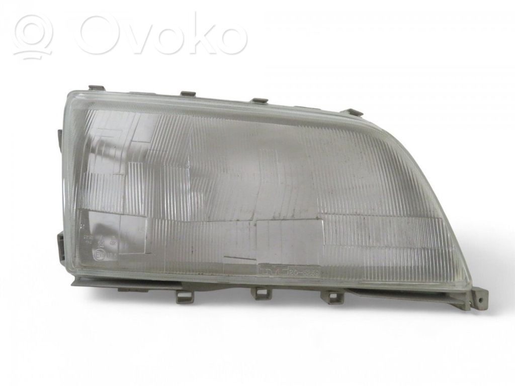 Mercedes-Benz C W202 Klosze lamp przednich 