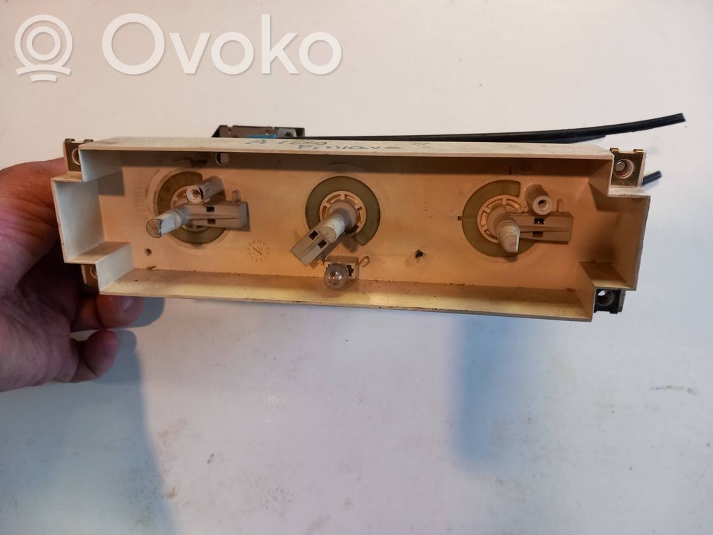 Audi 100 S4 C4 Climate control unit 