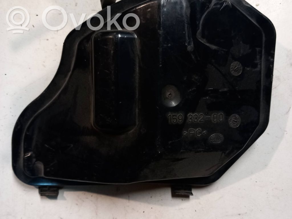 BMW 5 E60 E61 Headlight/headlamp dust cover 