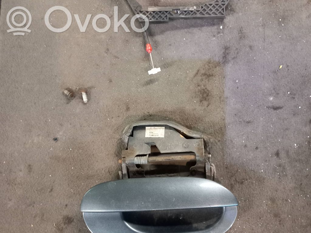 BMW 5 E39 Klamka zewnętrzna drzwi tylnych 