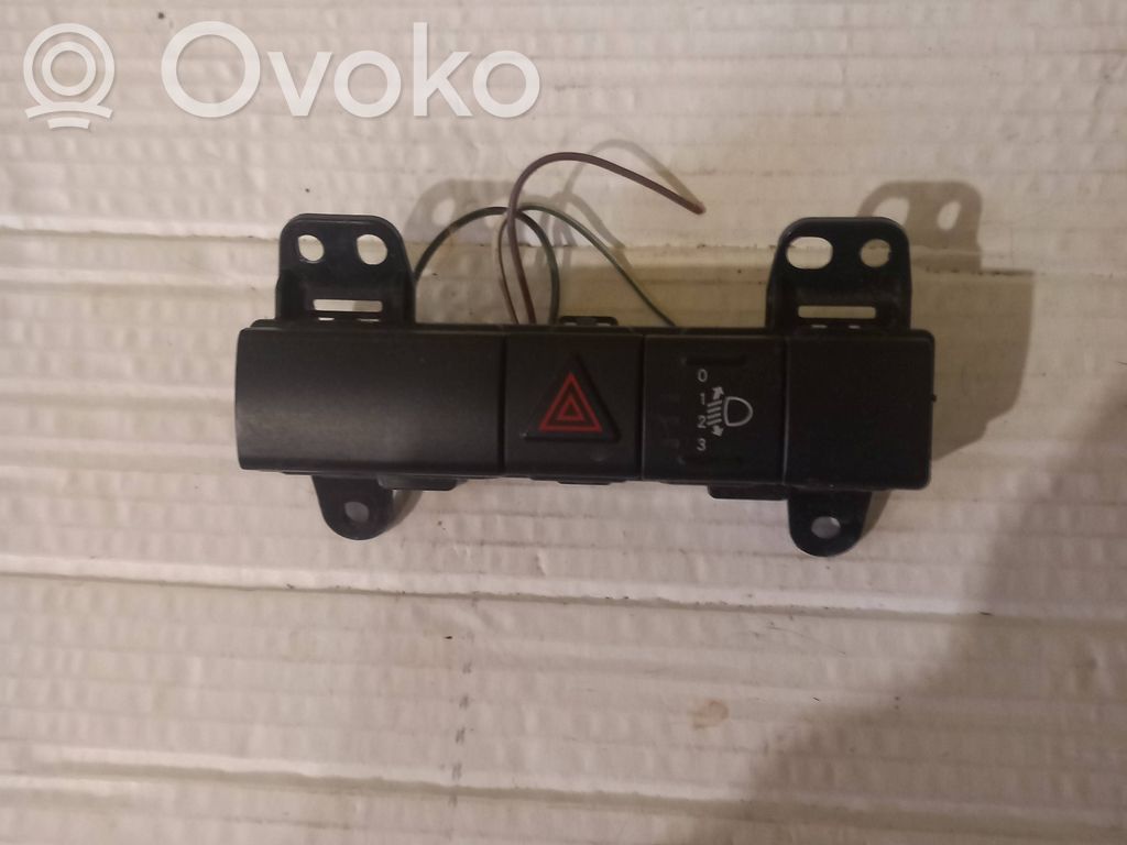 Hazard light switch   12861322,12861861,P04602709AC,2211160114