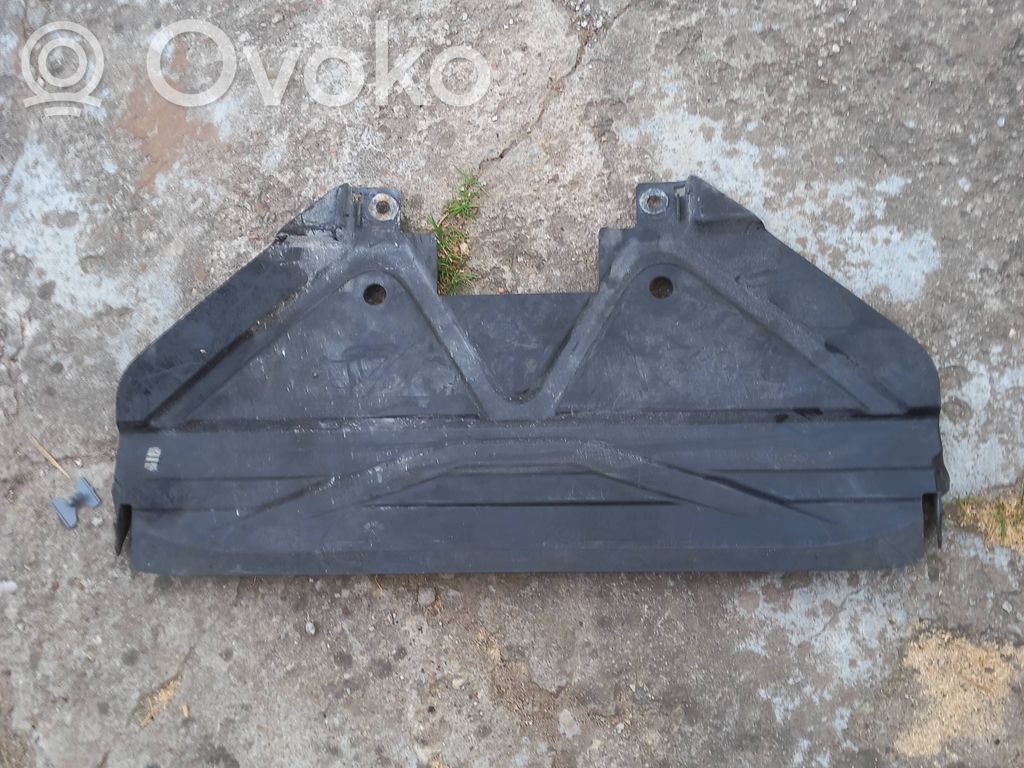 Placa protectora/plataforma del parachoques delantero   51757128503,7128503