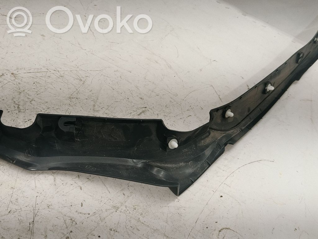 Tailgate trim   63370AN00A