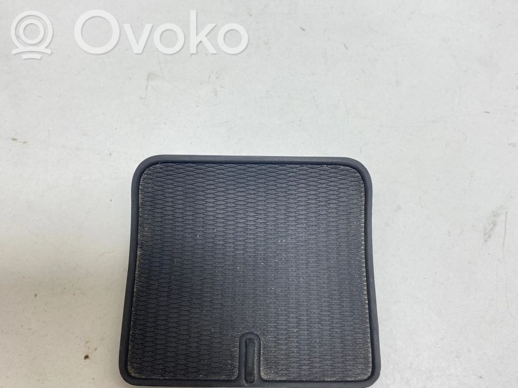 Volvo V70 Base de la guantera 