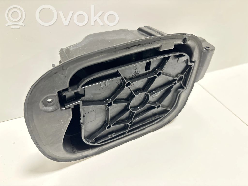 Volvo V70 Klapka wlewu paliwa 