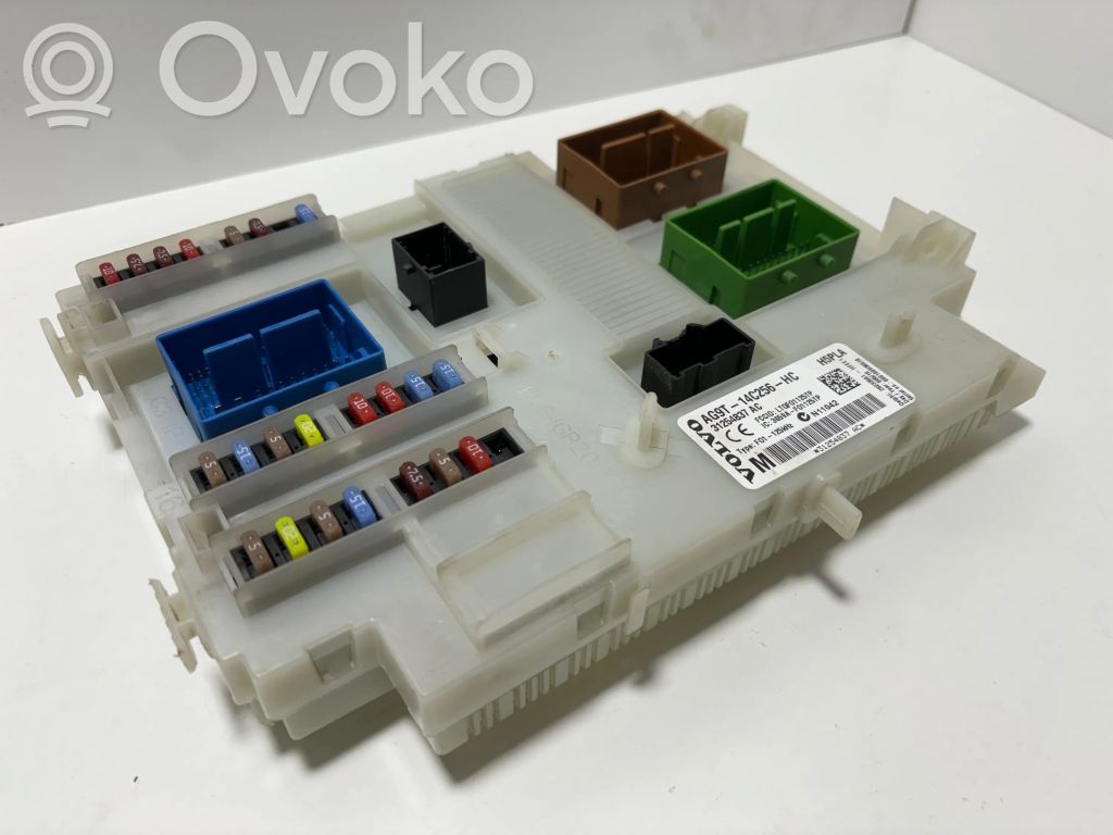 Ramka / Moduł bezpieczników   31254837AC,AG9T14C256HC,LTQF01125TP,28233551,F01125TP