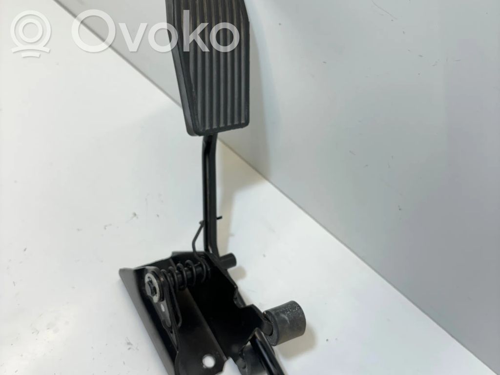 Gaspedal   90232022