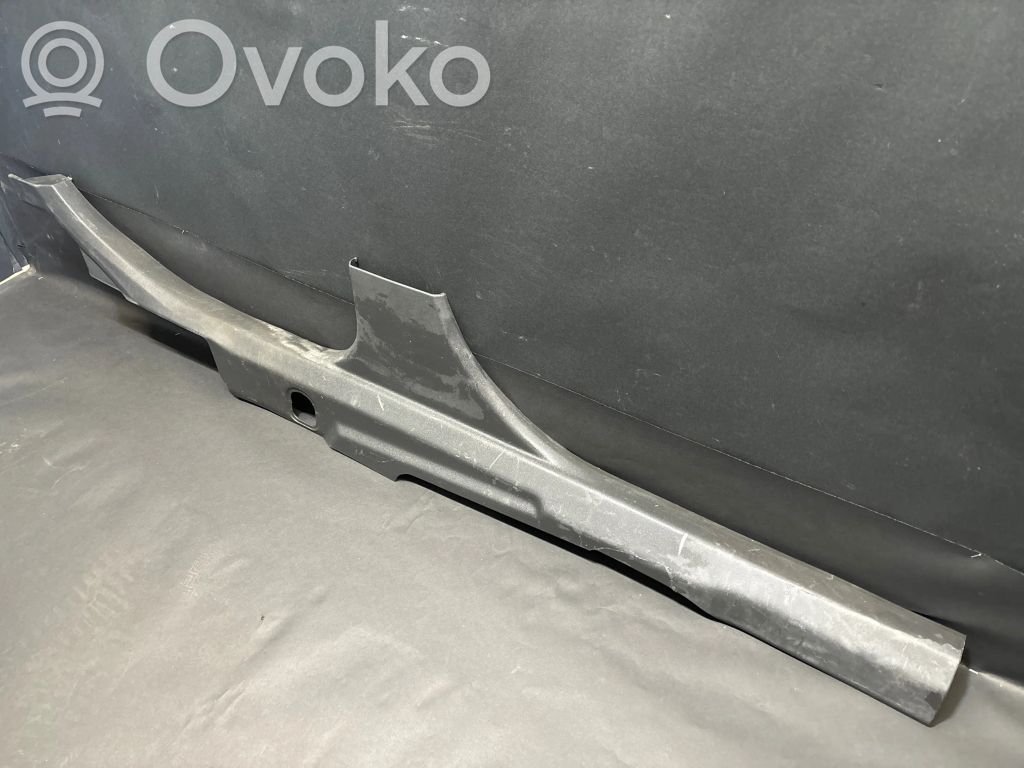Opel Vectra C Listwa progowa przednia 
