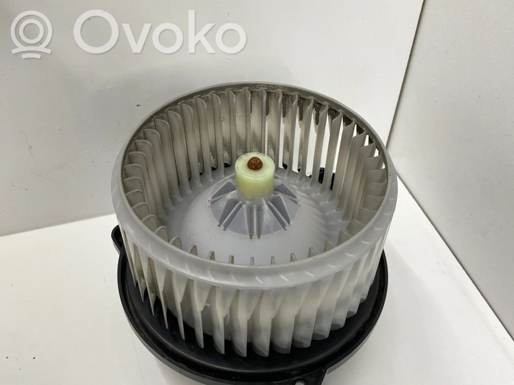 Subaru Outback Mazā radiatora ventilators 