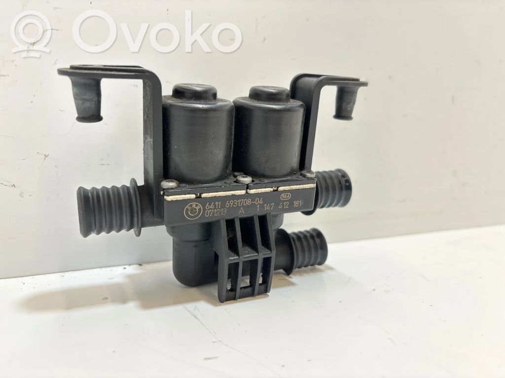 BMW 5 E60 E61 Apsildes radiatora vārsts (-i) 