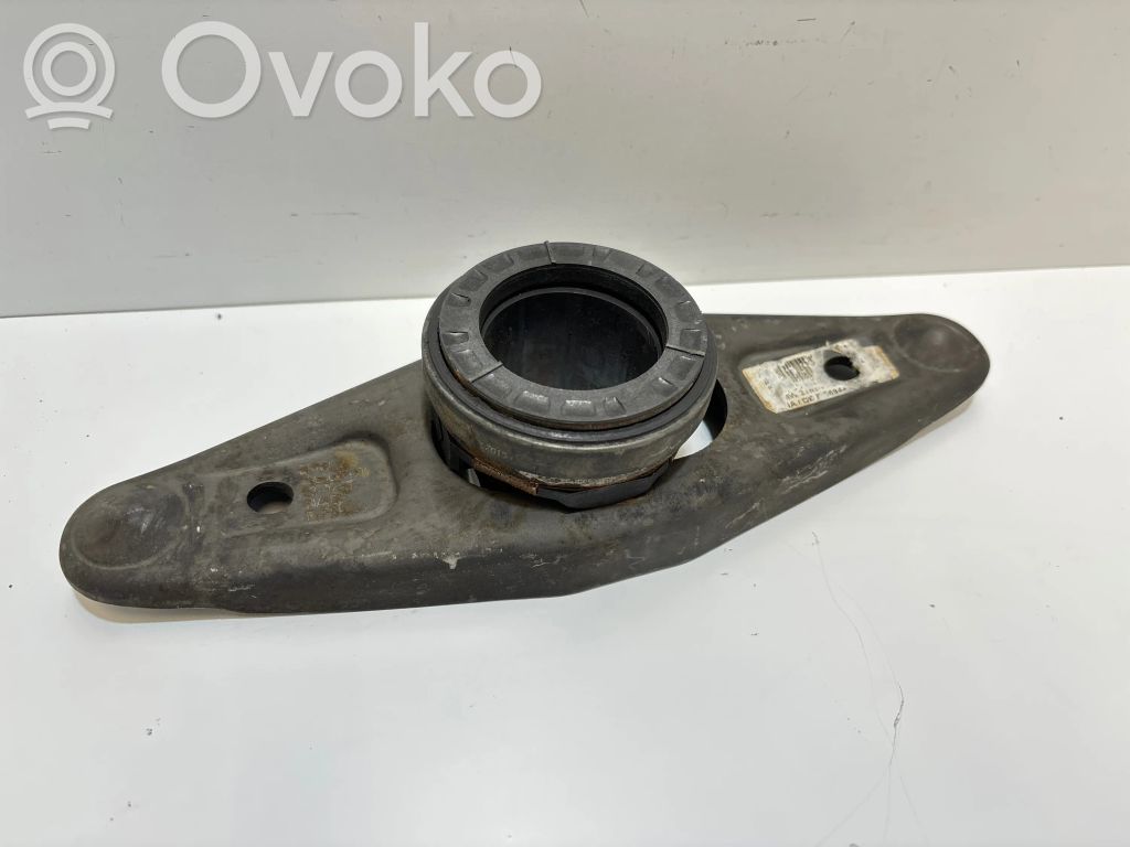 BMW 5 E60 E61 Clutch release arm fork 
