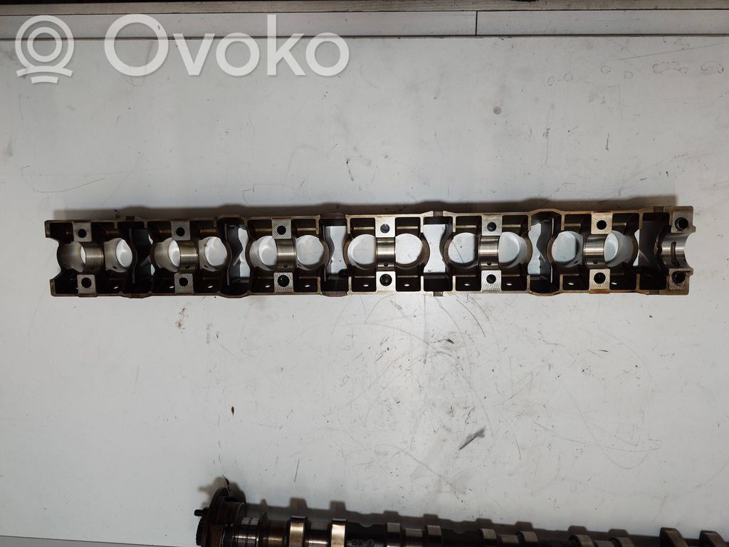 BMW 3 E46 Kita variklio galvutės detalė 