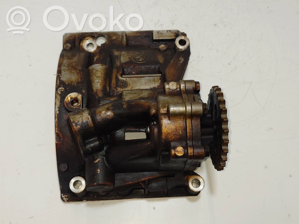 Eļļas sūknis   7501569