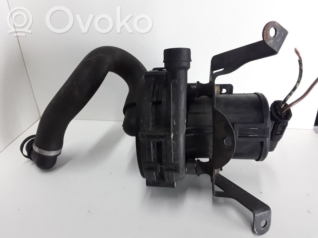 BMW X5 E53 Secondary air pump 