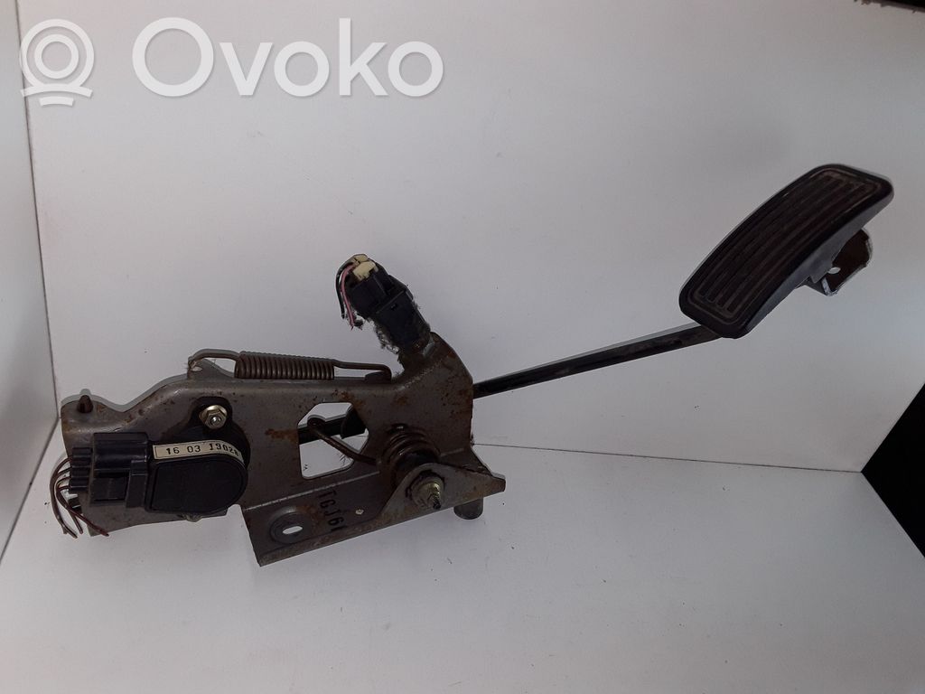 Mazda 6 Accelerator throttle pedal 