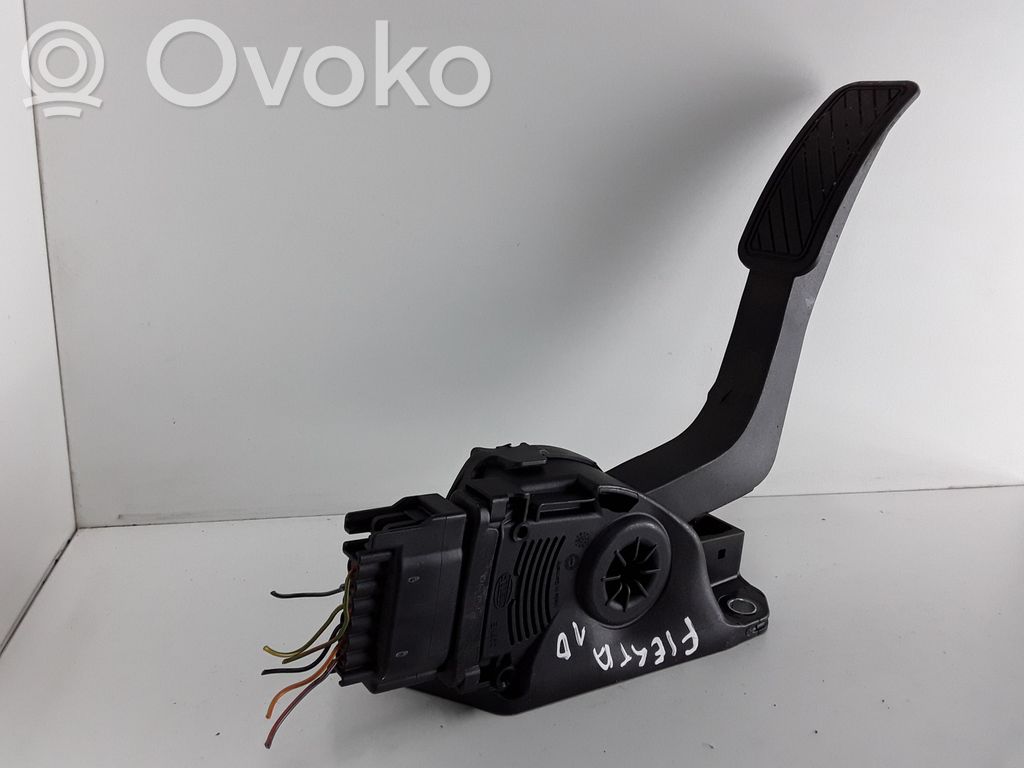 Akceleratoriaus pedalas   8V219F836AB,6PV00951720